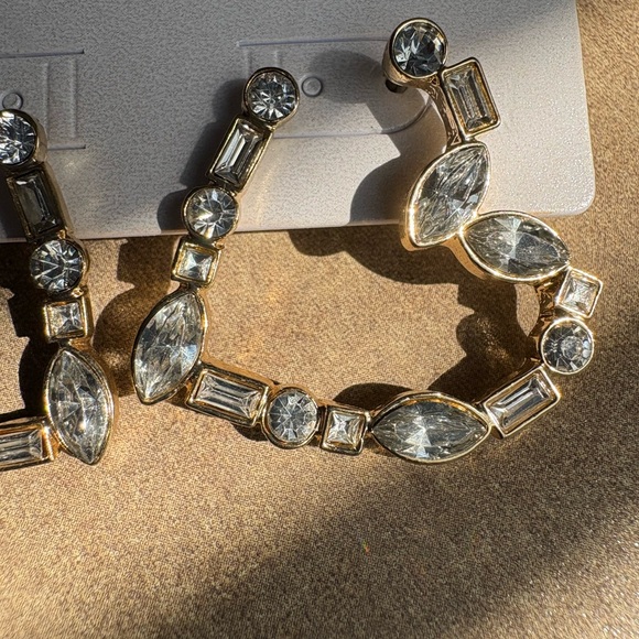 SUGARFIX by Baublebar: nickel free heart-shaped jeweled earrings - Picture 5 of 6